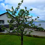 Corrib Отель