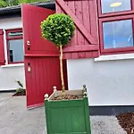 Corrib Hotel 4*