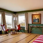 Hotel Corrib 4*