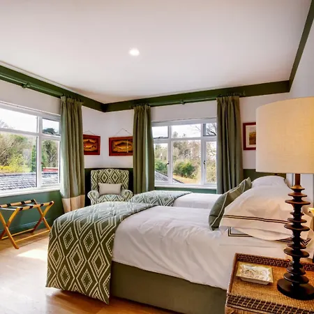 Corrib Hotel Gortnashingaun