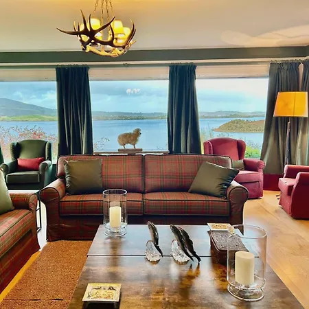 Hotel Corrib