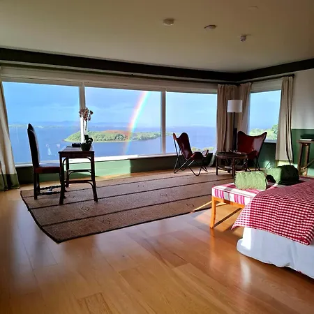 Corrib Hotel 4*