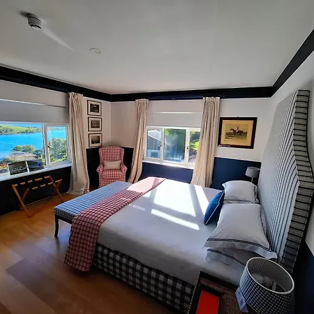 Corrib Hotel 4*
