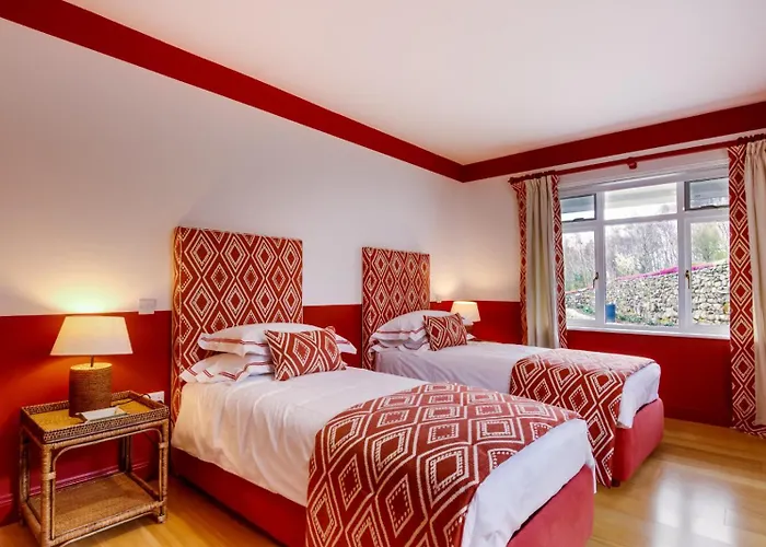 Hotel Corrib 4*